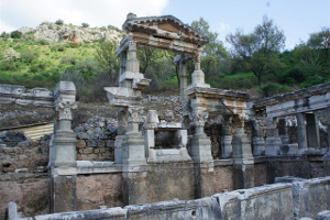 Fontanna Trajana, Efez, Turcja