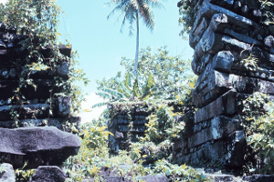 Nan Madol - Wenecja Pacyfiku Mikronezja